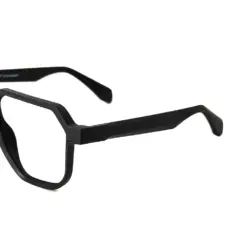 Latest Black Fashion Eyeglasses at chashmah