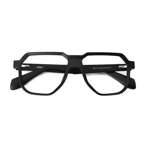 Latest Black Fashion Eyeglasses at chashmah