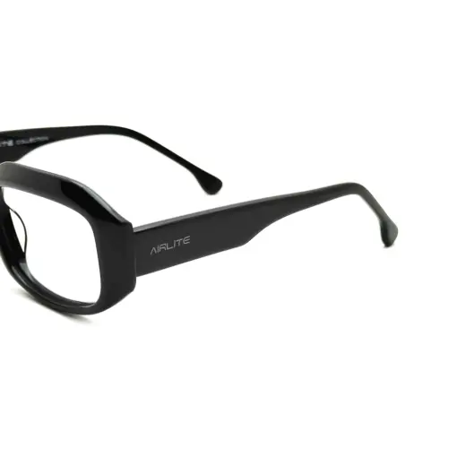 Black Bold Celebrity Eyeglasses at chashma