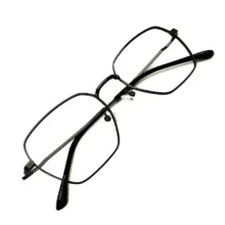 Black Square Turban Frame at chashma