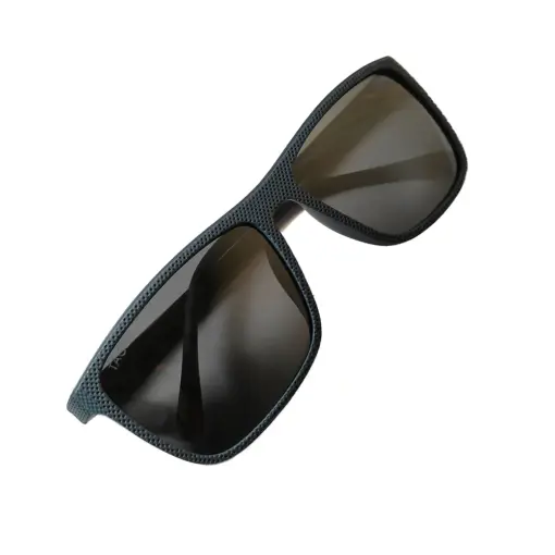Blue Polarized Wayfarer Sunglasses At chashma