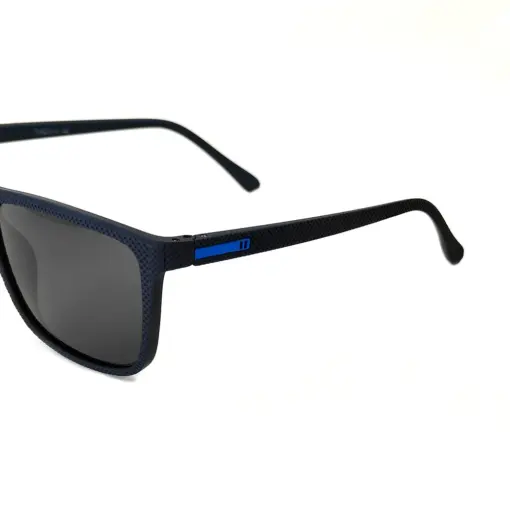 Blue Polarized Wayfarer Sunglasses At chashma