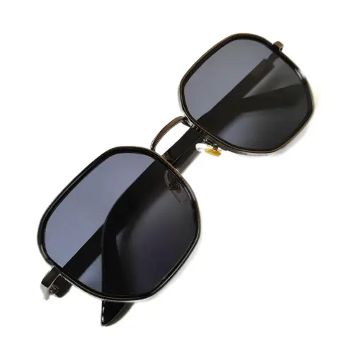 Chris Sunglasses in Gunmetal at chashmah.com