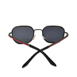 Chris Sunglasses in Gunmetal at chashmah.com