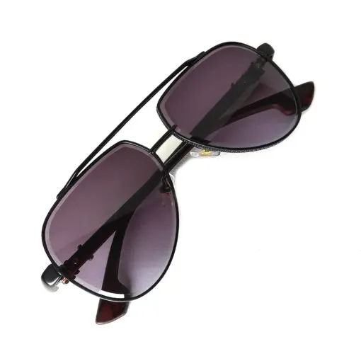 king Sunglasses in Black at Chashma.com