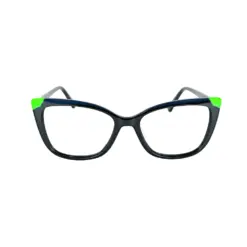 Women eyeglasses at chashmah
