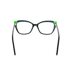 Women eyeglasses at chashmah