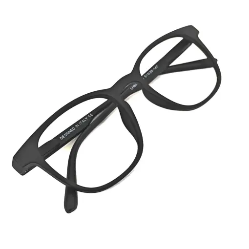 Black Switch Clip-on Eyeglasses at chashma.com